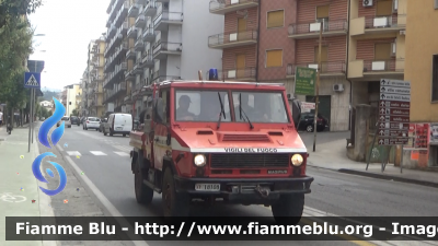 Iveco VM90
Vigili del Fuoco
Comando Provinciale di Cosenza
Distaccamento Permanente di Castrovillari (CS)
Allestimento Magirus
VF 18108
Parole chiave: Iveco VM90 VF18108