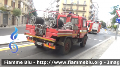 Iveco VM90
Vigili del Fuoco
Comando Provinciale di Cosenza
Distaccamento Permanente di Castrovillari (CS)
Allestimento Magirus
VF 18108
Parole chiave: Iveco VM90 VF18108