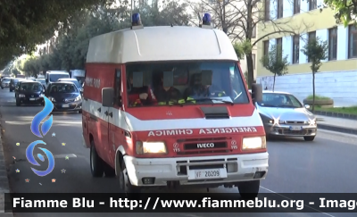 Iveco Daily II serie
Vigili del Fuoco
Comando Provinciale di Cosenza
Nucleo NBCR
Unità Emergenza Chimica
VF 20209
Parole chiave: Iveco Daily_IIserie VF20209