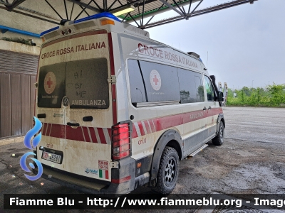 Torsus Terrastorm
Croce Rossa Italiana
Reparto Sanità Pubblica
Allestimento Mariani Fratelli/INMM 
CA 09 19-11 
CRI 462 AI 

Ambulanza infermieristica impiegata durante l'emergenza alluvione Romagna 2023
Parole chiave: Torsus Terrastorm CRI462AI