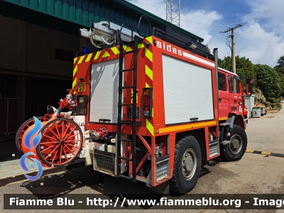 Renault Midliner M210
France - Francia
Spinghjfochi di a Corsica Suttana - Sapeurs Pompiers de la Corse du Sud - Pompieri della Corsica del Sud
Caserma di Piana

Parole chiave: renault_midliner sapeurs_pompiers_corse