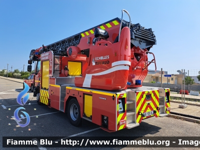 Renault Trucks D
France - Francia
Serviziu d'Incendiu è succursu di u Cismonte - Sapeurs-pompiers de l'Haute Corse - Vigili del Fuoco dell'Alta Corsica
Auto-échelle - Autoscala
Allestimento Riffaud
Parole chiave: Renault_Trucks D SIS_2B