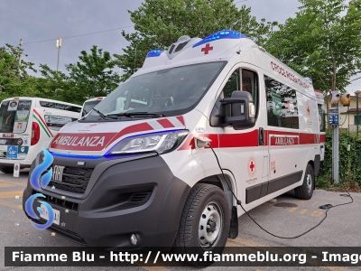 Fiat Ducato X290 
Croce Rossa Italiana 
Comitato di Cesena (FC)
Ambulanza 
Postazione estiva di Cervia (RA)
FC 47 10-44
CRI 602 AI
Parole chiave: Fiat Ducato_X290 CRI602AI