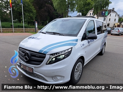 Mercedes-Benz Classe V
Belgique - België - Belgien
Polizei Zone Eifel - Police de l'Eifel - Polizia dell'Eifel
Streifenwagen - Patrouille - Autopattuglia
Parole chiave: Mercedes-Benz Classe_V polizei_eifel