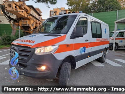 Mercedes-Benz Sprinter 4x4 IV serie
Azienda USL Toscana Centro
118 Firenze - Prato
Gestione Emergenza Cantieri Grandi Opere
Ambulanza
Allestimento AVS
Parole chiave: Mercedes-Benz Sprinter_IVserie azienda_usl_toscana_centro