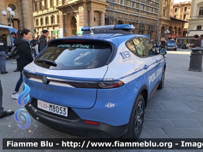 Alfa Romeo Tonale
Polizia di Stato
Squadra Volante
Allestimento FCA
POLIZIA M8053
Parole chiave: Alfa-Romeo Tonale POLIZIAM8053