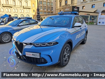 Alfa Romeo Tonale
Polizia di Stato
Squadra Volante
Allestimento FCA
POLIZIA M8053
Parole chiave: Alfa-Romeo Tonale POLIZIAM8053