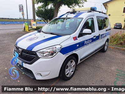 Dacia Dokker
Polizia Locale di Cesenatico (FC)
Automezzo A5
Allestimento Focaccia
POLIZIA LOCALE YA 307 AL
Parole chiave: Dacia Dokker POLIZIALOCALEYA307AL