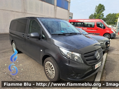 Mercedes-Benz Viano
Dipartimento della Protezione Civile 
DPC A0005
Parole chiave: Mercedes-Benz Vito DPCA0005