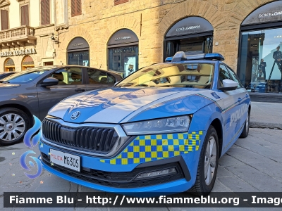 Skoda Octavia Wagon IV serie
Polizia di Stato
Polizia Stradale
in servizio sulla rete Autovia Padana
Allestimento Focaccia
POLIZIA M6305
Parole chiave: Skoda Octavia_wagon_IVserie POLIZIAM6305