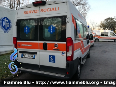 Fiat Ducato X290
Misericordia Campo di Marte - San Pietro Martire (FI)
Servizi Sociali
Automezzo 54
Allestimento Mariani Fratelli
Parole chiave: Fiat Ducato_X290