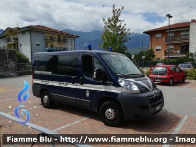 Citroen Jumper III serie
Polizia Locale Comunità Alto Garda e Ledro (TN)
Ufficio mobile
Allestito Bertazzoni
Automezzo 4
POLIZIA LOCALE YA 754 AJ
Parole chiave: Citroen Jumper_IIIserie POLIZIALOCALEYA754AJ