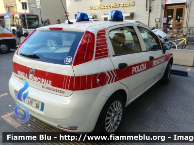 Fiat Punto VI serie
Polizia Municipale di Firenze
Autopattuglia allestimento Bertazzoni
Automezzo 15
POLIZIA LOCALE YA 678 AB
Parole chiave: Fiat Punto VI_serie PM_Firenze POLIZIALOCALEYA678AB