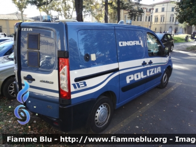 Fiat Scudo IV serie
Polizia di Stato
Unità Cinofile
POLIZIA M0494

In servizio al Lucca Comics 2017
Parole chiave: Fiat Scudo IV_serie POLIZIAM0494