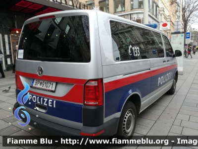 Volkswagen Transporter T6
Österreich - Austria
Bundespolizei
Polizia Federale austriaca
BP 91071
Parole chiave: VW_Transporter_T6 Bundespolizei Austria