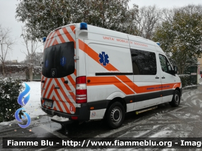 Mercedes-Benz Sprinter III serie restyle
Misericordia Campo di Marte - San Pietro Martire (FI)
Ambulanza di emergenza
Allestimento Mariani Fratelli
Automezzo CM52
Parole chiave: Mercedes_Benz Sprinter_IIIserie_restyle Misericordia Campo_di_Marte