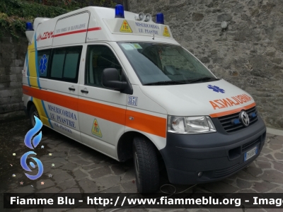 Volkswagen Transporter T5
Misericordia Le Piastre (PT)
Ambulanza 3151
Allestimento Mariani Fratelli
Parole chiave: Volkswagen Transporter_T5 misericordia_le_piastre