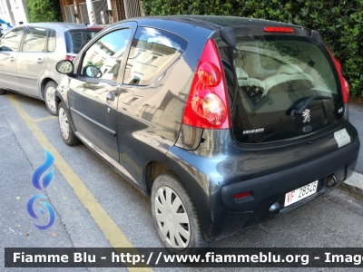 Peugeot 107 I serie
Vigili del Fuoco
Comando Provinciale di Firenze
VF 28346

Autovettura proveniente da confisca
Parole chiave: Peugeot 107_Iserie VF28346