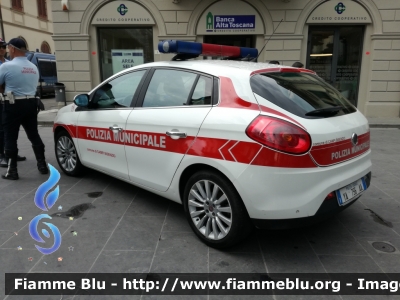 Fiat Bravo
Polizia Municipale di Campi Bisenzio (FI)
Automezzo 15
Allestimento Ciabilli
POLIZIA LOCALE YA 756 AA
Parole chiave: Fiat Bravo PM_Campi_Bisenzio POLIZIALOCALEYA756AA