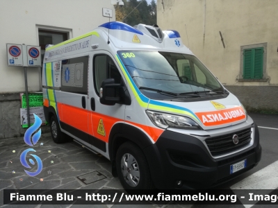 Fiat Ducato X290
Misericordia di San Benedetto in Alpe (FC)
Ambulanza convenzionata 118 Romagna
Allestimento Vision
Parole chiave: Fiat Ducato_X290 misericordia san_benedetto_in_alpe