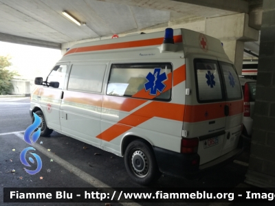 Volkswagen Transporter T4
Repubblica di San Marino
Croce Rossa Sammarinese
Ambulanza
Allestimento Mariani Fratelli
RSM CRS25
Parole chiave: Volkswagen_transporter_T4 croce_rossa_sammarinese RSMCRS25