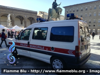 Fiat Scudo III serie
Polizia Municipale di Firenze
Reparto Antidegrado
Automezzo 93
CN 402 XW

164° anniversario della Polizia Municipale di Firenze
Parole chiave: Fiat Scudo_IIIserie PM_Firenze CN402XW 164_anniversario