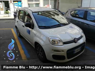 Fiat Nuova Panda II serie
Azienda USL Toscana centro
Distretto sanitario di Firenze città
Assistenza domiciliare infermieristica
Parole chiave: Fiat Nuova_panda_IIserie usl_toscana_centro