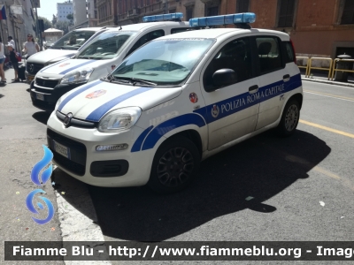 Fiat Nuova Panda II serie
Polizia Roma Capitale
Parole chiave: Fiat Nuova_panda_IIserie polizia_roma_capitale