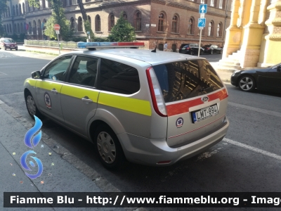 Ford Focus Stylewagon II serie restyle
Magyarország - Ungheria
Országos Mentőszolgálat
Servizio Ambulanze Nazionale

Parole chiave: Ford Focus_Stylewagon_IIserie_restyle ungheria servizio_ambulanze_nazionale