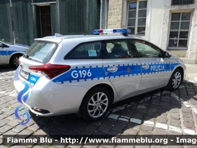 Toyota Auris SW Hybrid
Rzeczpospolita Polska - Polonia
Policja - Polizia di Stato
Automezzo G196
HPG - B841
Parole chiave: Toyota Auris_sw_hybrid polizia polonia HPGB841