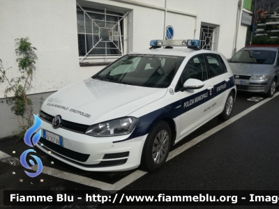 Volkswagen Golf VII
Polizia Municipale di Bolzano - Stadtpolizei Bozen
Automezzo 02
POLIZIA LOCALE YA 207 AN
Parole chiave: Volkswagen Golf_VII polizia_municipale_Bolzano POLIZIALOCALEYA207AN