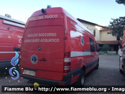 Mercedes-Benz Sprinter III serie restyle
Vigili del Fuoco
Comando Provinciale di Firenze
Nucleo NSSA
VF 28559

Festa di Santa Barbara 2019
Parole chiave: Mercedes-Benz Sprinter_IIIserie_restyle VF28559 santa_barbara_2019