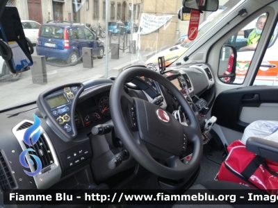 Fiat Ducato X290
Croce Rossa Italiana
Comitato di Firenze
Allestimento Bollanti
FI 50 10-07
CRI 609 AG
Parole chiave: Fiat Ducato_X290 cri_Firenze CRI609AG