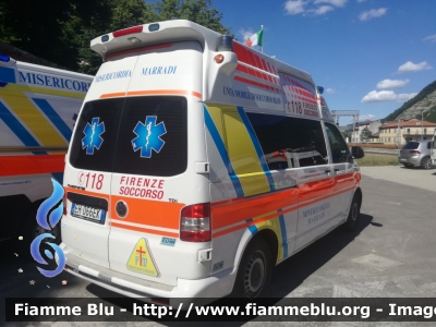 Volkswagen Transporter T5 restyle
Misericordia di Marradi
Ambulanza d'emergenza
Sigla radio 118 Delta_46
Allestimento EDM
Parole chiave: Volkswagen Transporter_T5_restyle misericordia_marradi