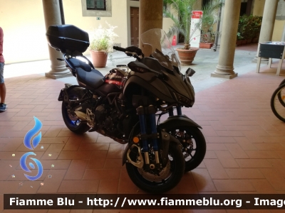 Yamaha Niken
Croce Rossa Italiana
Comitato Locale di Firenze
Motoveicolo in comodato d'uso
Parole chiave: Yamaha Niken cri_firenze