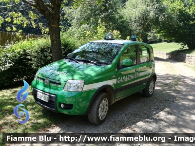 Fiat Nuova Panda I serie 4x4 Climbing
Carabinieri
Comando Carabinieri Unità per la tutela Forestale, Ambientale e Agroalimentare
CC DP 219
Parole chiave: Fiat Nuova_panda_Iserie_4x4 CCDP219