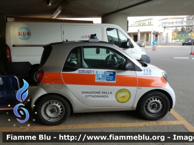 Smart Fortwo III serie
Azienda Usl Toscana Sud Est
Centrale operativa 118 Arezzo
Soccorso avanzato
Allestimento Prosperi
Parole chiave: smart fortwo_IIIserie 118_arezzo