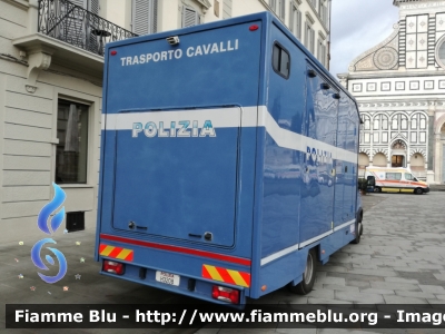 Iveco Daily IV serie restyle
Polizia di Stato
Reparto a Cavallo
Trasporto Cavalli
Allestimento AVS
POLIZIA H3208
Parole chiave: Iveco Daily_IVserie_restyle POLIZIAH3208