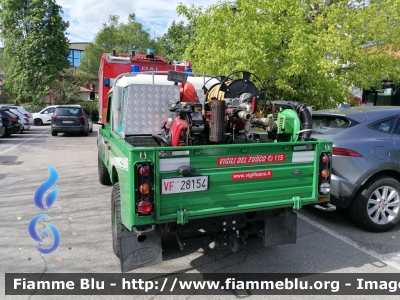 Land Rover Defender 130
Vigili del Fuoco
Comando Provinciale di Bologna
Distaccamento Volontario di Pianoro (BO)
Ex Corpo Forestale dello Stato
VF 28154
Parole chiave: Land Rover Defender_130 VF28154