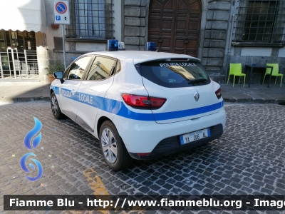 Renault Clio IV serie
Polizia Locale di Acquapendente (VT)
Automezzo 1
Allestimento Ciabilli
POLIZIA LOCALE YA 006 AL
Parole chiave: Renault Clio_IVserie POLIZIALOCALEYA006AL