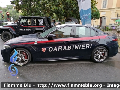 Alfa Romeo Nuova Giulia Quadrifoglio
Carabinieri
Nucleo Operativo e Radiomobile
CC DK 555
Parole chiave: Alfa_Romeo Giulia_Quadrifoglio CCDK555