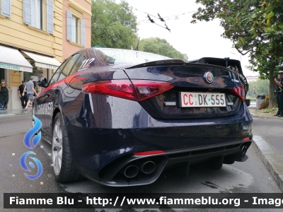 Alfa Romeo Nuova Giulia Quadrifoglio
Carabinieri
Nucleo Operativo e Radiomobile
CC DK 555
Parole chiave: Alfa_Romeo Giulia_Quadrifoglio CCDK555