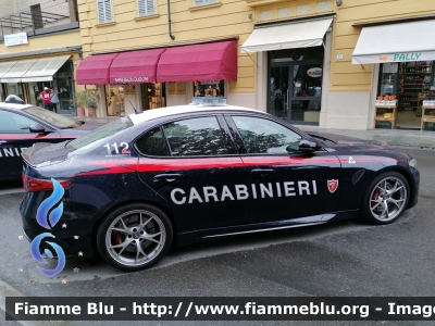 Alfa Romeo Nuova Giulia Quadrifoglio
Carabinieri
Nucleo Operativo e Radiomobile
CC DK 555
Parole chiave: Alfa_Romeo Giulia_Quadrifoglio CCDK555