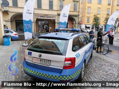 Škoda Octavia Wagon V serie
Polizia di Stato
Polizia Stradale
Allestimento Focaccia
Decorazione Grafica Artlantis
POLIZIA M5303
Parole chiave: Skoda Octavia_wagon_Vserie POLIZIAM5303