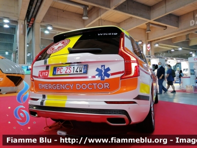 Volvo XC90 II serie 
Croce Bianca di Bolzano - Weisses Kreuz Bozen
Automedica - Notarztwagen
Allestimento AmbulanzMobile
WK 419 - PC ZS 14W
Parole chiave: Volvo XC90_IIserie PCZS14W