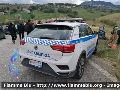 Volkswagen T-Roc
Repubblica di San Marino
Gendarmeria
RSM POLIZIA 184
Parole chiave: Volkswagen T-Roc POLIZIARSM184