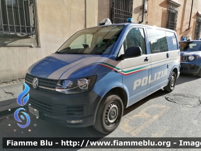 Volkswagen Transporter T6
Polizia di Stato
Unità Cinofile
Allestimento BAI
POLIZIA M4418
Parole chiave: Volkswagen Transporter_T6 POLIZIA4418