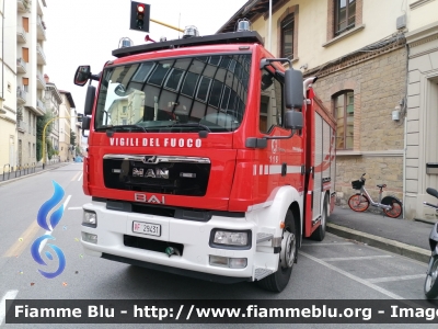 Man TGM 15.250 II serie
Vigili del Fuoco
Comando Provinciale di Firenze
Distaccamento Permanente di Firenze Ovest
AutoPompaSerbatoio allestimento BAI
VF 29431
Parole chiave: MAN TGM_15.250_IIserie