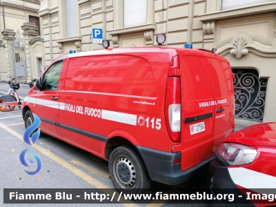 Mercedes-Benz Vito II serie
Vigili del Fuoco
Comando Provinciale di Firenze
VF 27594
Parole chiave: Mercedes-Benz Vito_IIserie VF27594