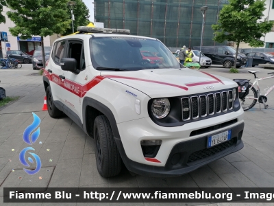 Jeep Renegade Restyle
Polizia Municipale
Comune di Sesto Fiorentino (FI)
Automezzo 12
Allestimento Bertazzoni "Pi-Elle"
POLIZIA LOCALE YA 642 AP
Parole chiave: Jeep Renegade_restyle POLIZIALOCALEYA642AP